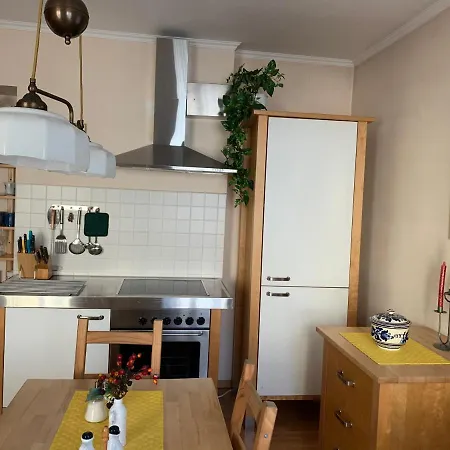 Bed & Pool Holiday home Wiener Neustadt