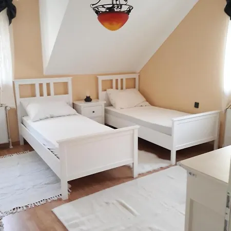Ferienhaus Bed & Pool