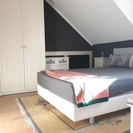 Bed & Pool Ferienhaus *